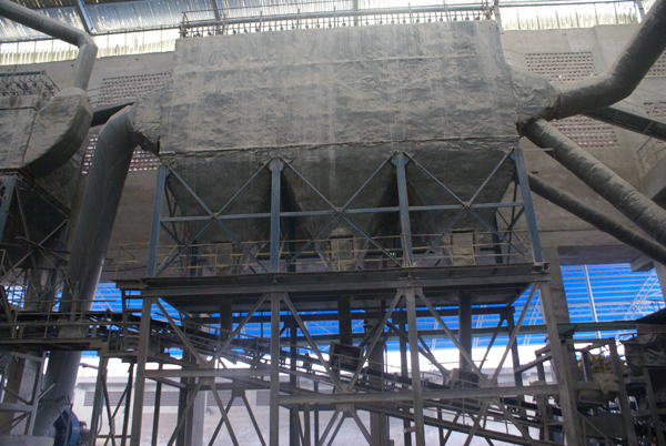 化肥廠布袋除塵器調試運轉正常 粉塵排放20mg達標 化肥廠布袋除塵器調試運轉正常 粉塵排放20mg達標